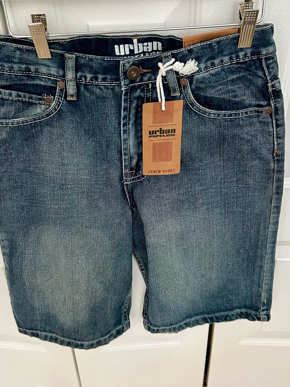 NWT Urban Pipeline Boys 16 Denim Shorts Adjustable Waist, Medium Wash